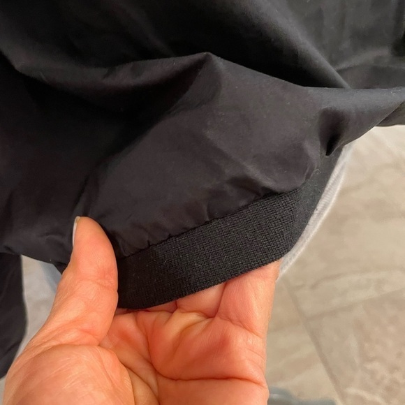 7 For All Mankind Off-the-shoulder top - Picture 4 of 4